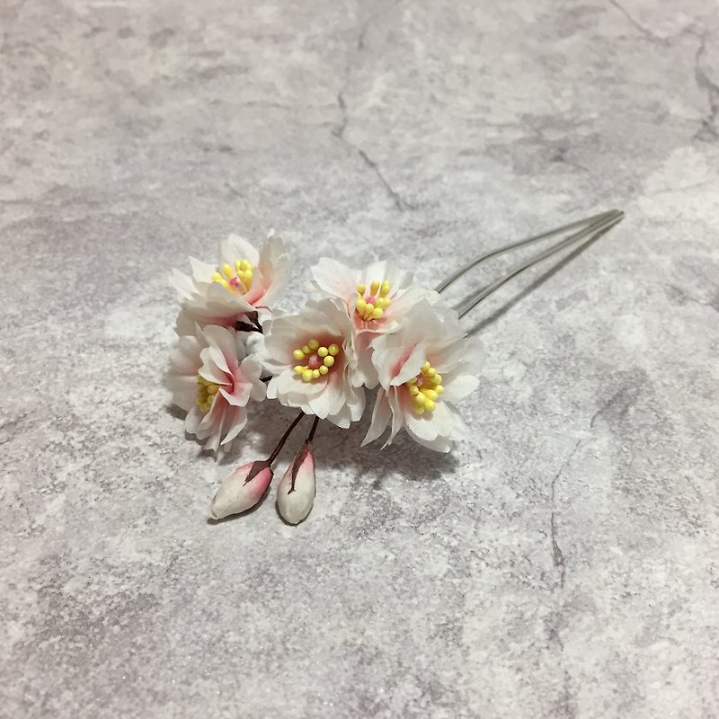 [Ruosang] [Sakura Chuuxue] Hand-made cherry blossom hairpins. Silk flowers/silk flowers/hair accessories. - Hair Accessories - Silk Pink