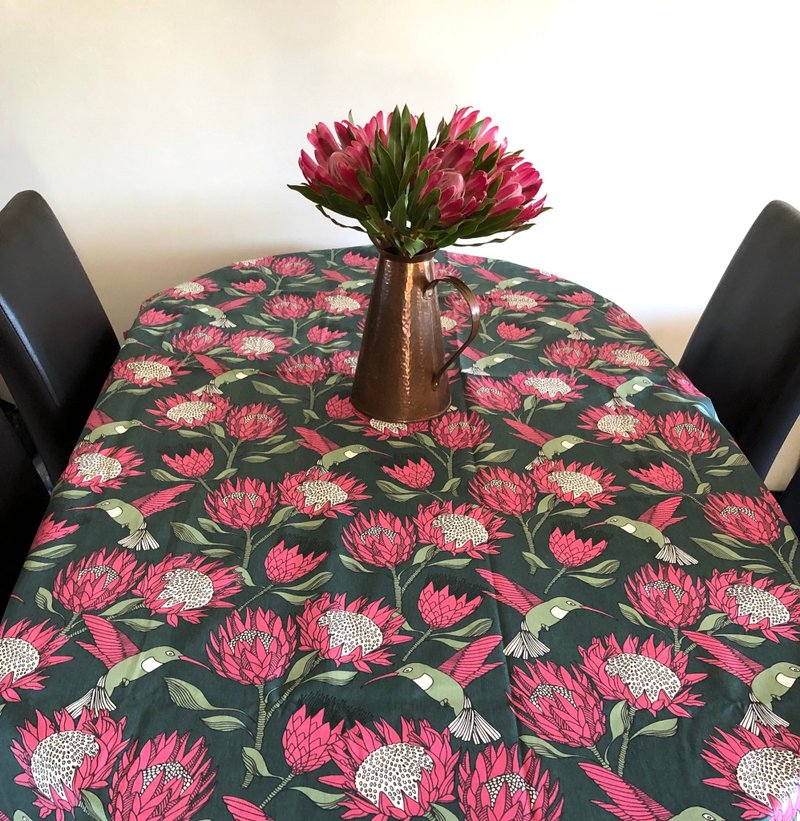 aLoveSupreme South African Wenqing hand-painted high-pound pure cotton large tablecloth _ Peach emperor flower with iron gray background - ผ้ารองโต๊ะ/ของตกแต่ง - ผ้าฝ้าย/ผ้าลินิน 