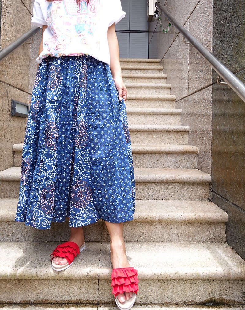Woman maxi skirt free size indigo - กระโปรง - ผ้าฝ้าย/ผ้าลินิน สีน้ำเงิน