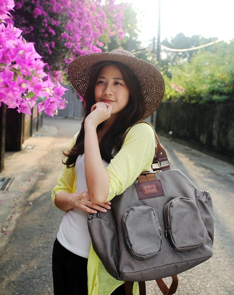 A Yong Bao │ leather canvas big backpack travel / mother bag - กระเป๋าเป้สะพายหลัง - ผ้าฝ้าย/ผ้าลินิน หลากหลายสี