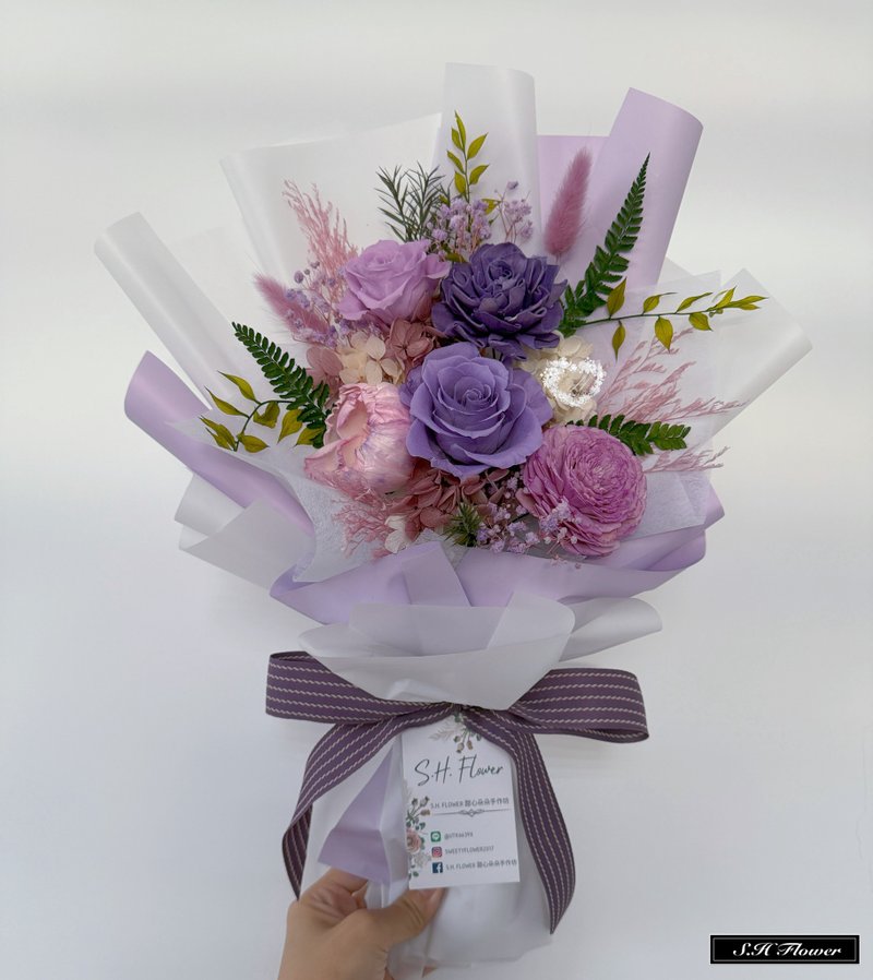 紫戀中型永生花束 情人節花束/韓式花束/告白花束/生日花束 - 乾燥花/永生花 - 植物．花 
