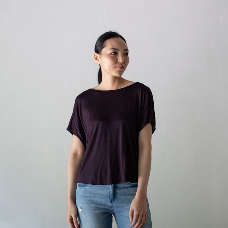 瀟灑輕狂後背扭轉上衣 A Reckless Soul Back Twist Top T332 - 女上衣/長袖上衣 - 其他人造纖維 多色