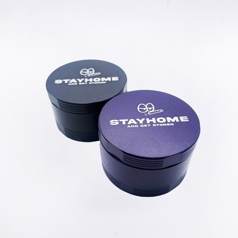 STAYHOME 63mm 陶瓷塗層 不沾黏 四層式研磨器 磨碎器 - 野餐墊/露營用品 - 其他金屬 黑色