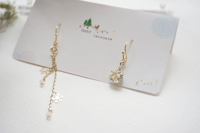 Handmade Earrings, Merry Christmas, Swarovski - Earrings & Clip-ons - Crystal White