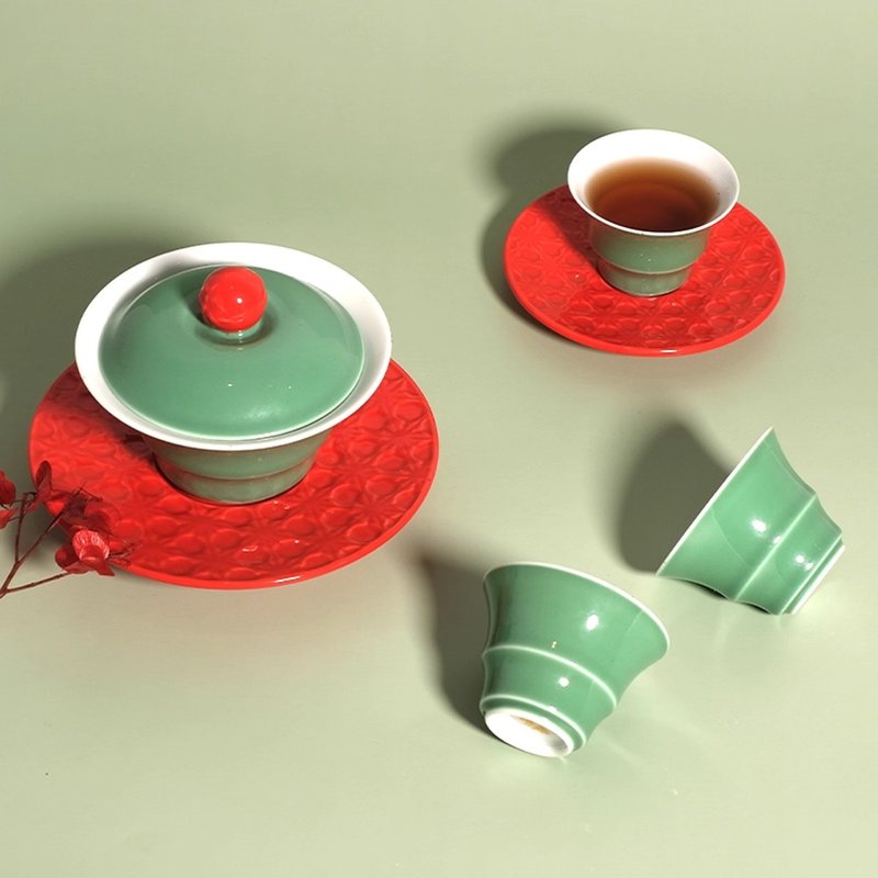 北京故宮博物院和美菱花竹節蓋碗套組 - 茶壺/茶杯/茶具 - 其他材質 紅色