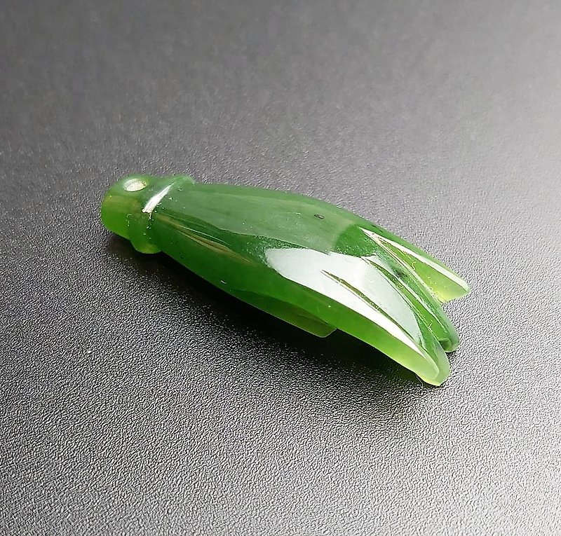 Jewelry and Jade | Palm Pearl Pendant | Taiwan Jasper - Necklaces - Jade 