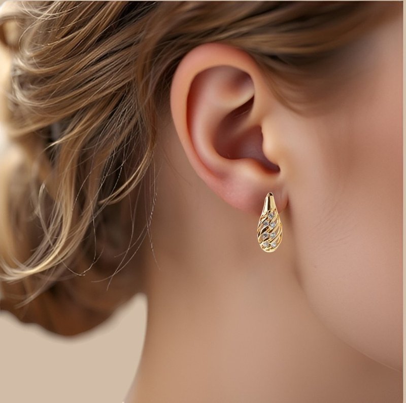 魅力十足的 18k 鍍金耳環 Ideal Jewelry RT43 - 耳環/耳夾/耳骨夾 - 銅/黃銅 金色