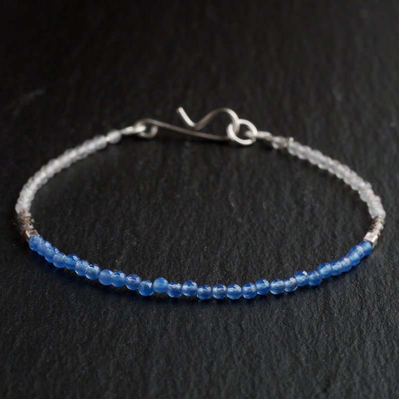 Blue&Gray Onix Bracelet - Bracelets - Gemstone Blue