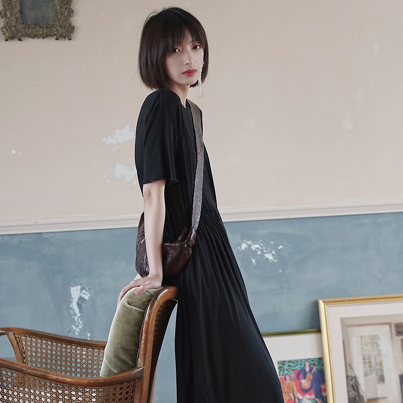 Black irregular ruched dress|Dress|Dress|Summer|Modal fiber|Sora-520 - ชุดเดรส - ไฟเบอร์อื่นๆ สีดำ