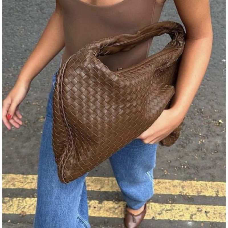 Bottega Veneta Boho 經典編織皮革單肩包 春夏歐美街頭鬆弛風 - 側背包/斜背包 - 真皮 咖啡色