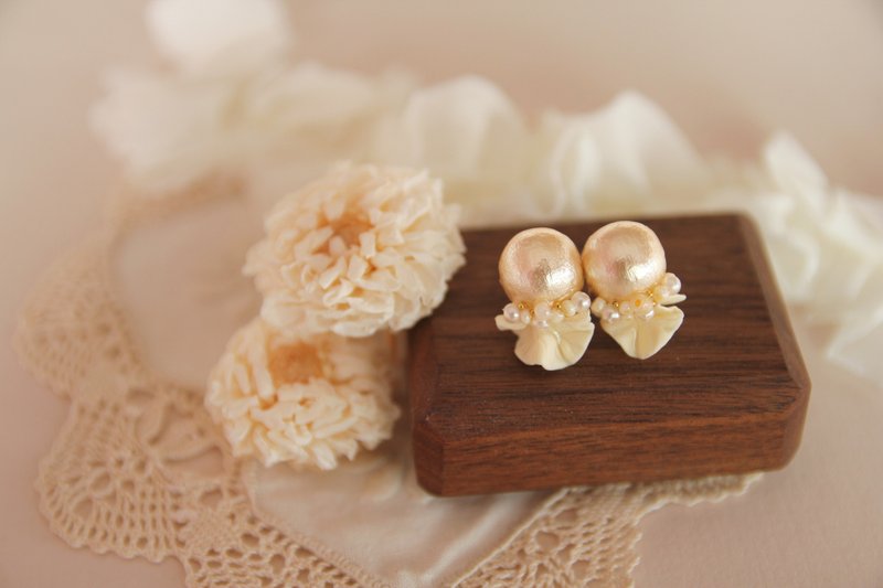 耳環 飾品 花耳環 花辦耳環 珍珠耳環 乾花耳環 少女風 日系作品 - 耳環/耳夾/耳骨夾 - 絲．絹 粉紅色