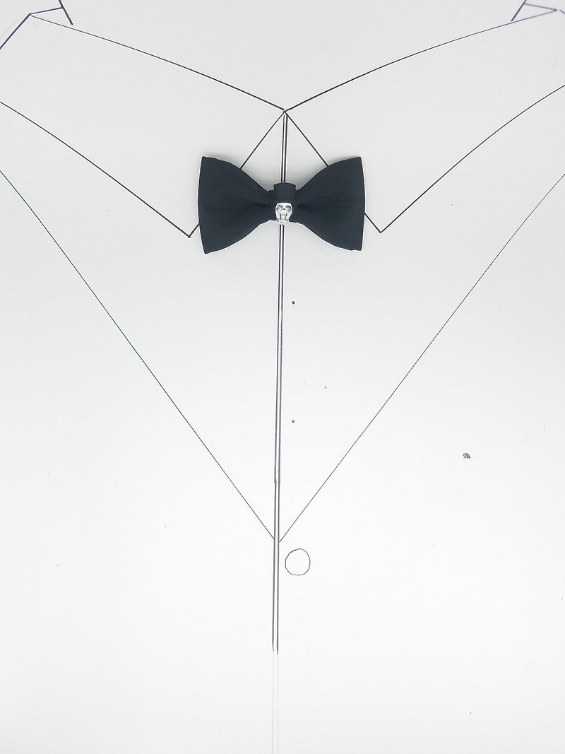 Black Skull, bow tie, necktie, retro bow - Ties & Tie Clips - Cotton & Hemp Black