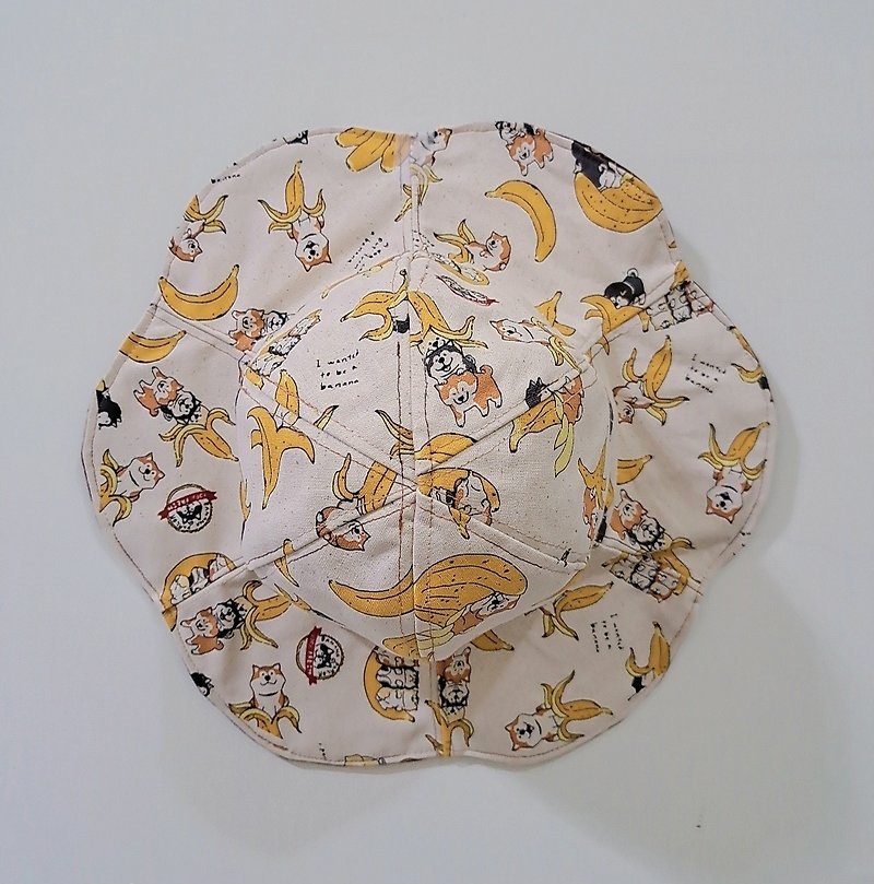 A Chai Eats Bananas ~ Double-sided Petal Hat (Limited Single Item) - Hats & Caps - Cotton & Hemp 