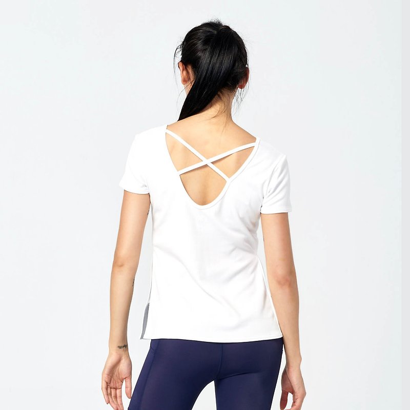 Short Sleeve Crossover Top - White - เสื้อยืดผู้หญิง - เส้นใยสังเคราะห์ ขาว