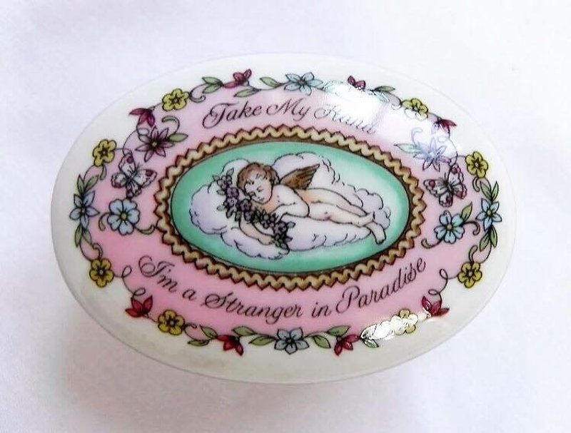 Early European vintage porcelain music box - ของวางตกแต่ง - เครื่องลายคราม 