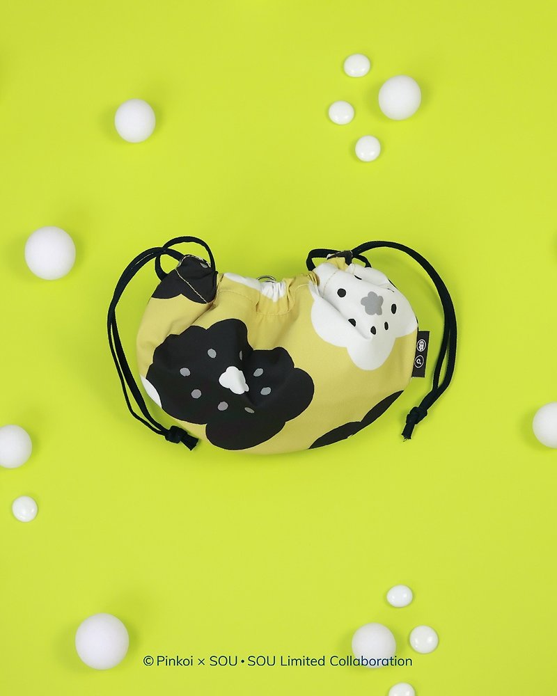 Waterproof for rainy days【Pinkoi x SOU・SOU】Mini Magic BAO Drawstring Crossbody・H - Messenger Bags & Sling Bags - Nylon Yellow