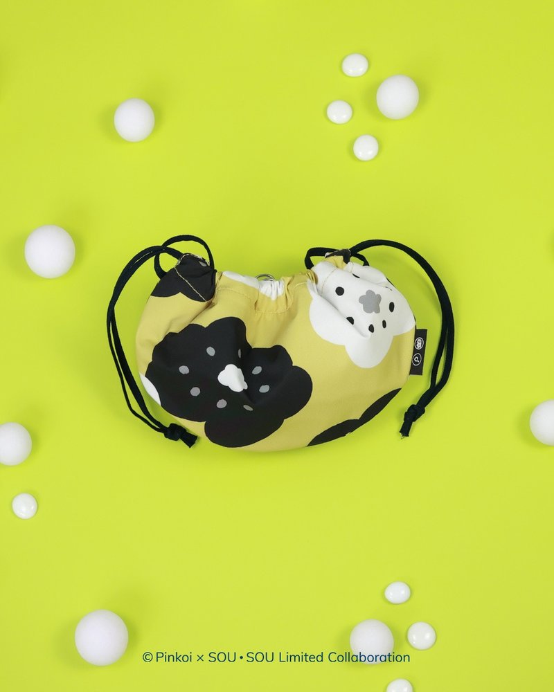 防水布料・【Pinkoi x SOU・SOU】迷你魔法豆袋・BAO・微笑・黃色 - 側背包/斜背包 - 尼龍 黃色