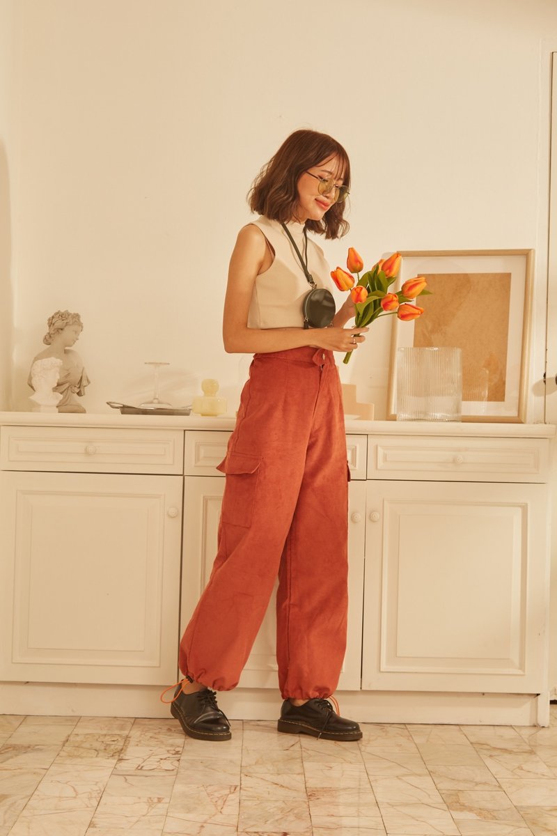 Highestjump Jinnyズボン（赤茶色） - パンツ レディース - コットン・麻 ブラウン