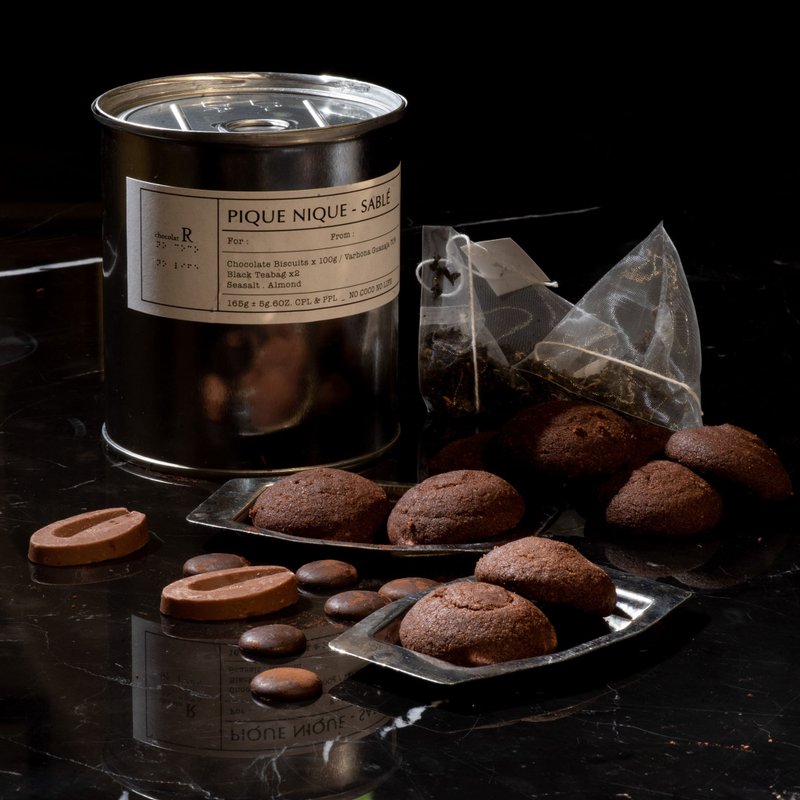 現貨Petit Sablé au Chocolat Noir 黑巧沙布列小餅乾 - 手工餅乾 - 新鮮食材 銀色