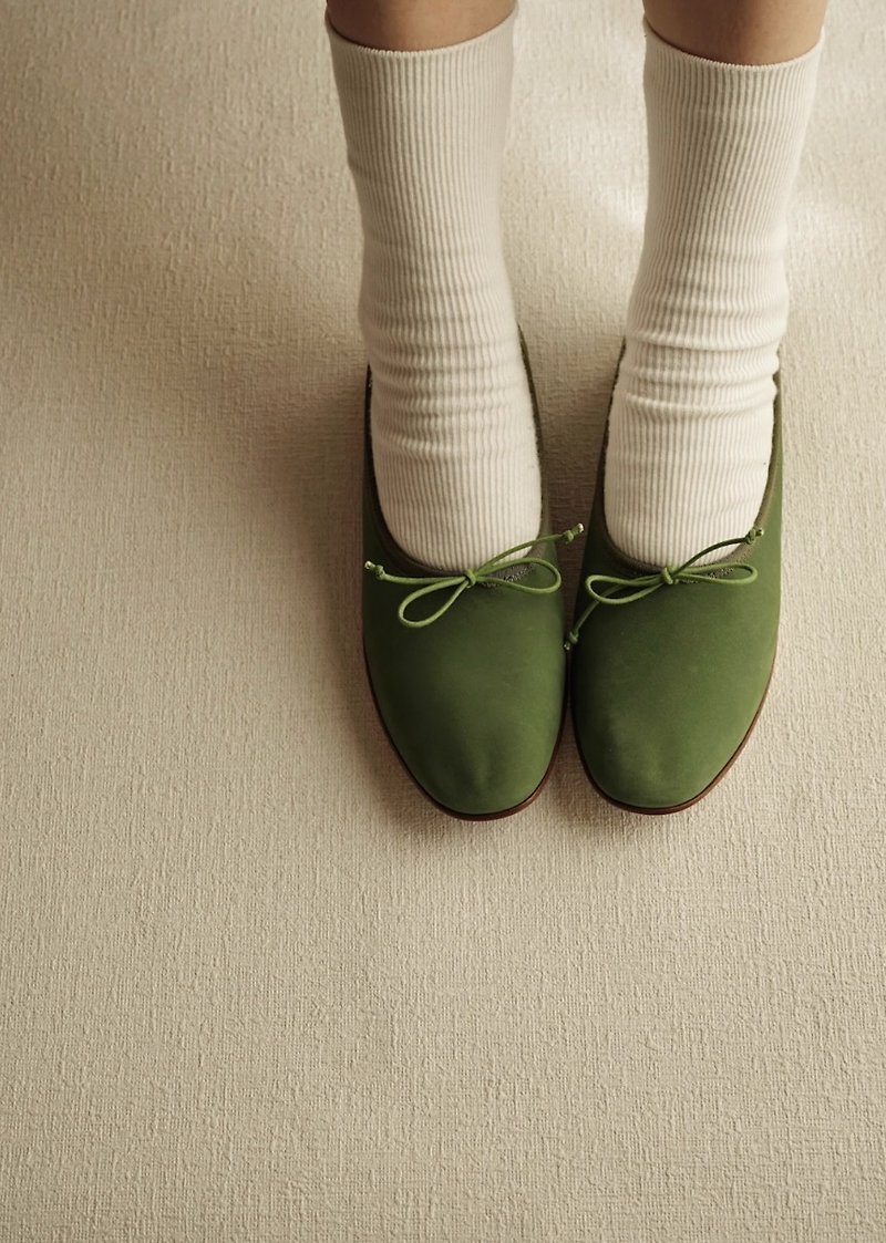 法式復古芭蕾舞鞋 一腳蹬平底單鞋 細膩絨面奶奶鞋 - 娃娃鞋/平底鞋 - 真皮 綠色