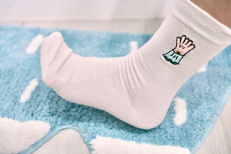 Tao Minya・Pure cotton embroidered socks - ถุงเท้า - ผ้าฝ้าย/ผ้าลินิน ขาว