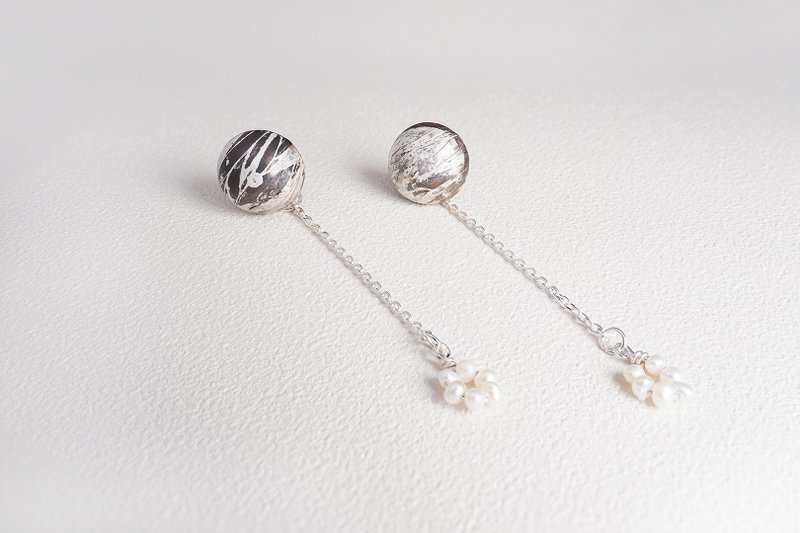【隕石系列】圓形 純銀耳環 Silver Earrings - 耳環/耳夾/耳骨夾 - 純銀 