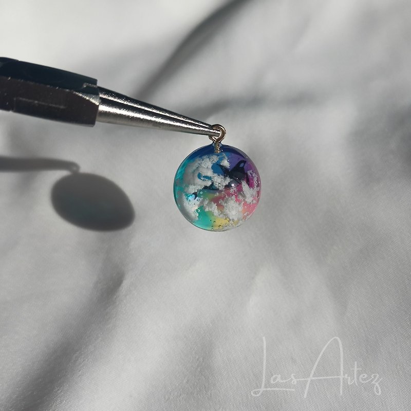 Rainbow Sky & Little Whale Resin Half Sphere, Iridescent Sky, 14KGP Necklace - สร้อยคอ - เรซิน หลากหลายสี