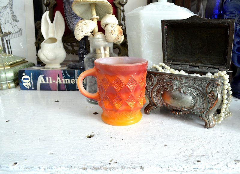 FIRE KING orange red diamond coffee cup 60s antique glass MUG - แก้วมัค/แก้วกาแฟ - แก้ว สีแดง