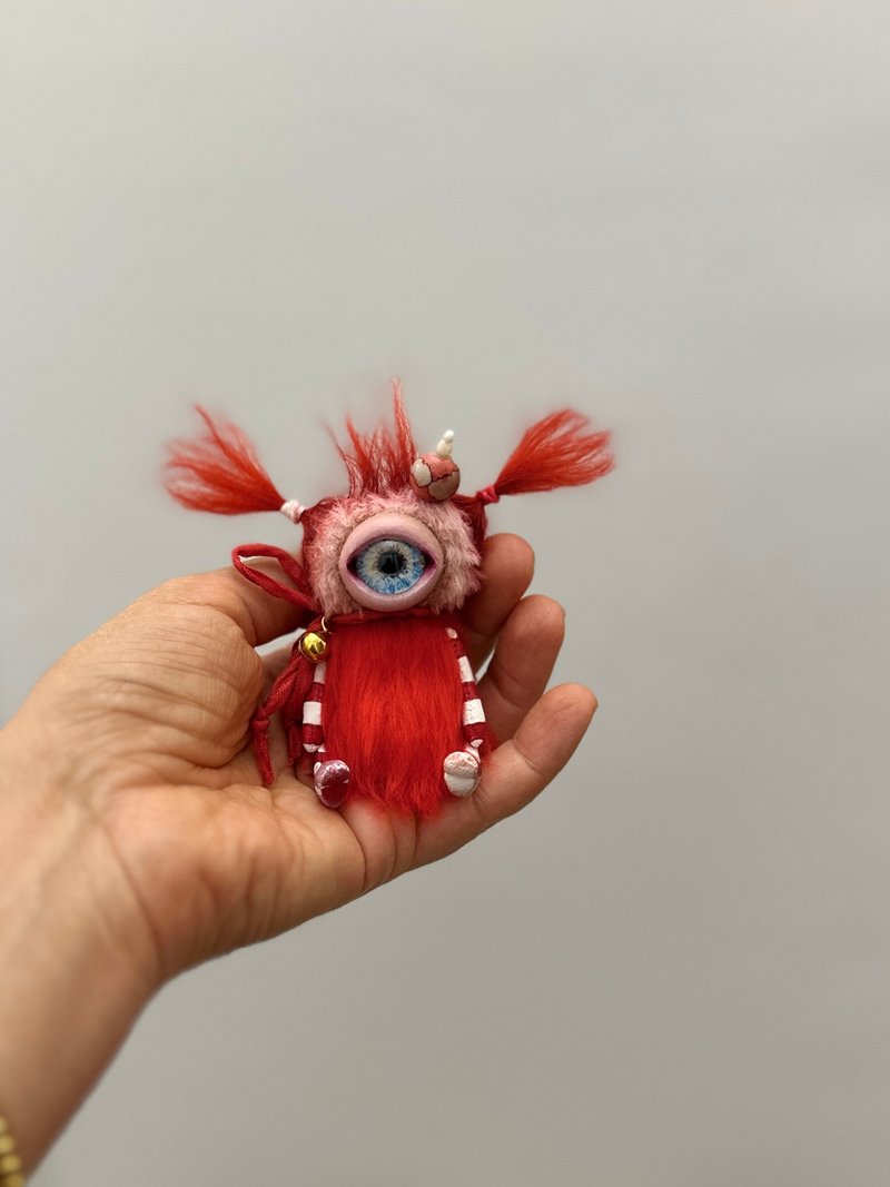 Cute red tiny cyclops - baby with cute ponytails hairstyle _ READY TO SHIP! - 公仔/玩偶 - 其他材質 紅色