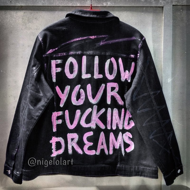 Painted denim jacket with quotes Jeans jacket Portrait Personalized jacket - 男夾克/外套 - 棉．麻 藍色