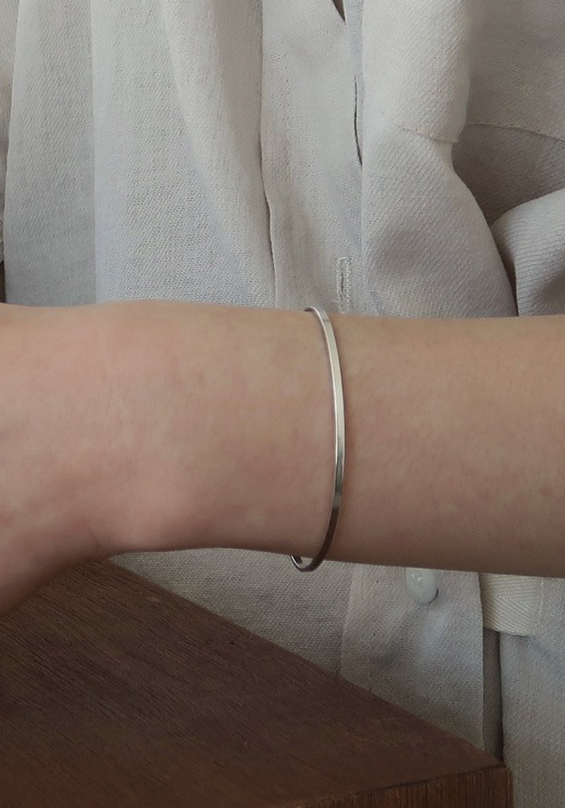 stick bangle (silver) - สร้อยข้อมือ - เงินแท้ 