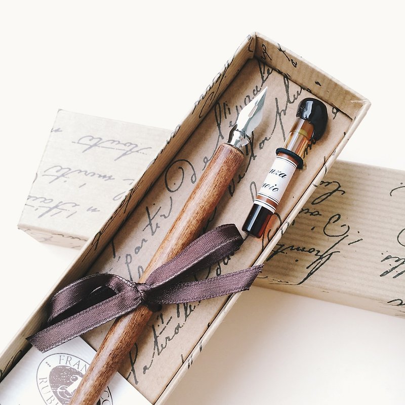 22 / PIPPO木製スティックペン+クラシックワックスシール香水ギフトボックス| Francesco Rubinato - つけペン - 木製 ブラウン