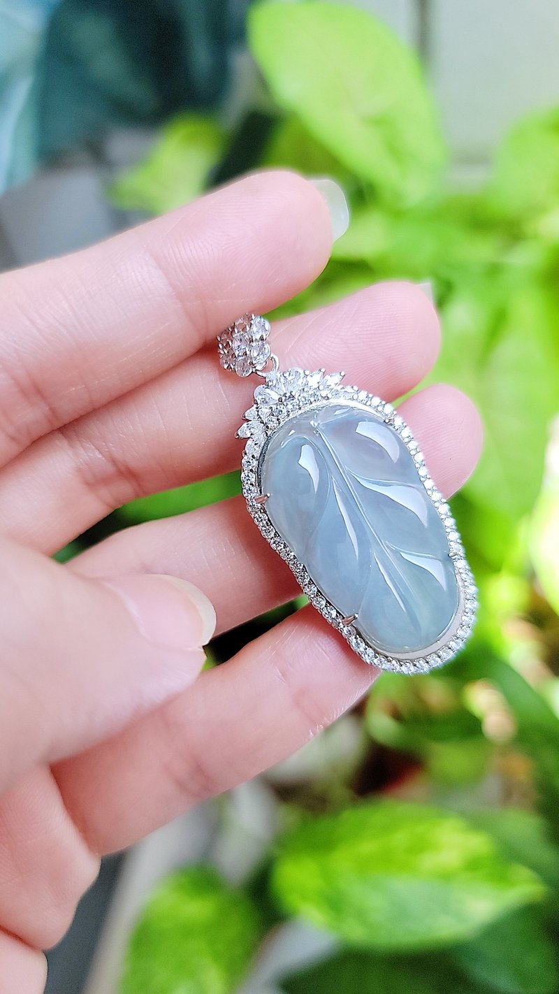 Get rich overnight a goods jadeite ice sky blue big leaf sterling silver inlaid pendant - สร้อยคอ - หยก 