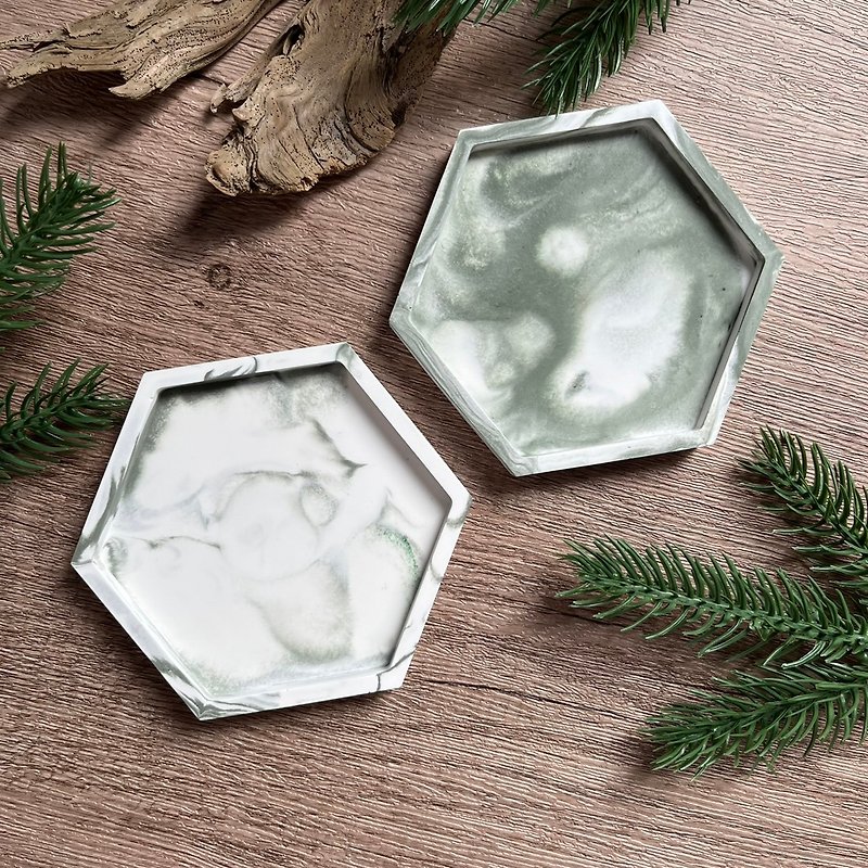 Diffuser Ornament Plate/ Coaster/ Dark Green/ The Breathe - Candles & Candle Holders - Other Materials 