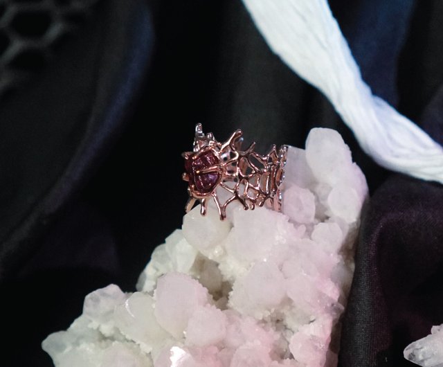 蜘蛛の巣リング - ショップ rockmejewelry リング・指輪 - Pinkoi