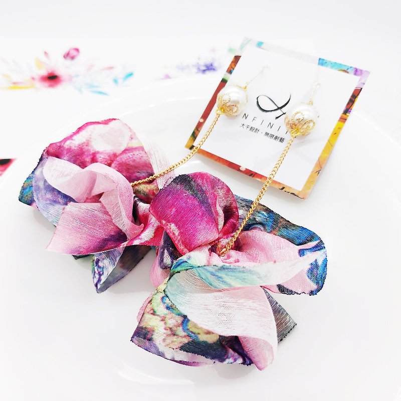 Daqian design retro romantic pearl flower silk flower ball earrings / clip gift lover - ต่างหู - ผ้าฝ้าย/ผ้าลินิน หลากหลายสี