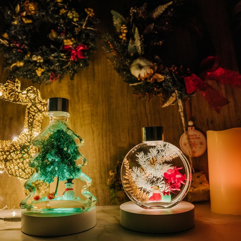 [Christmas gift box x gift exchange] Christmas floating flower night light - ช่อดอกไม้แห้ง - วัสดุอื่นๆ หลากหลายสี