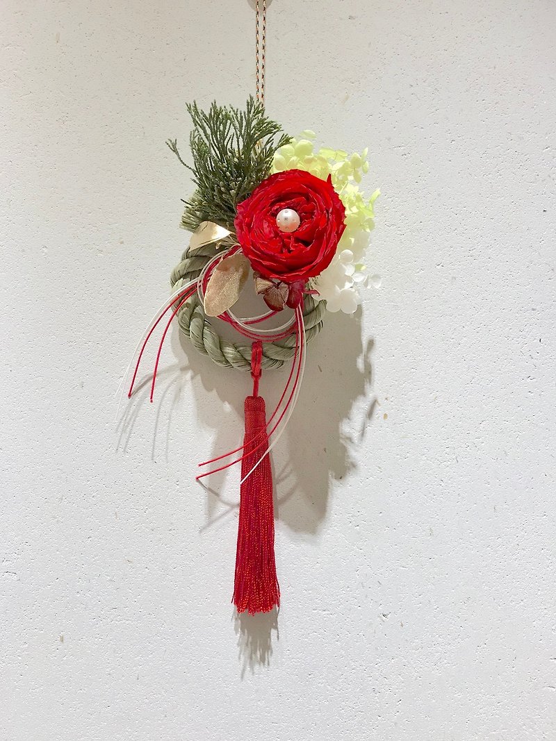 Spring wreath wreath / Japanese note rope / garden rose red tassels - Items for Display - Plants & Flowers Red