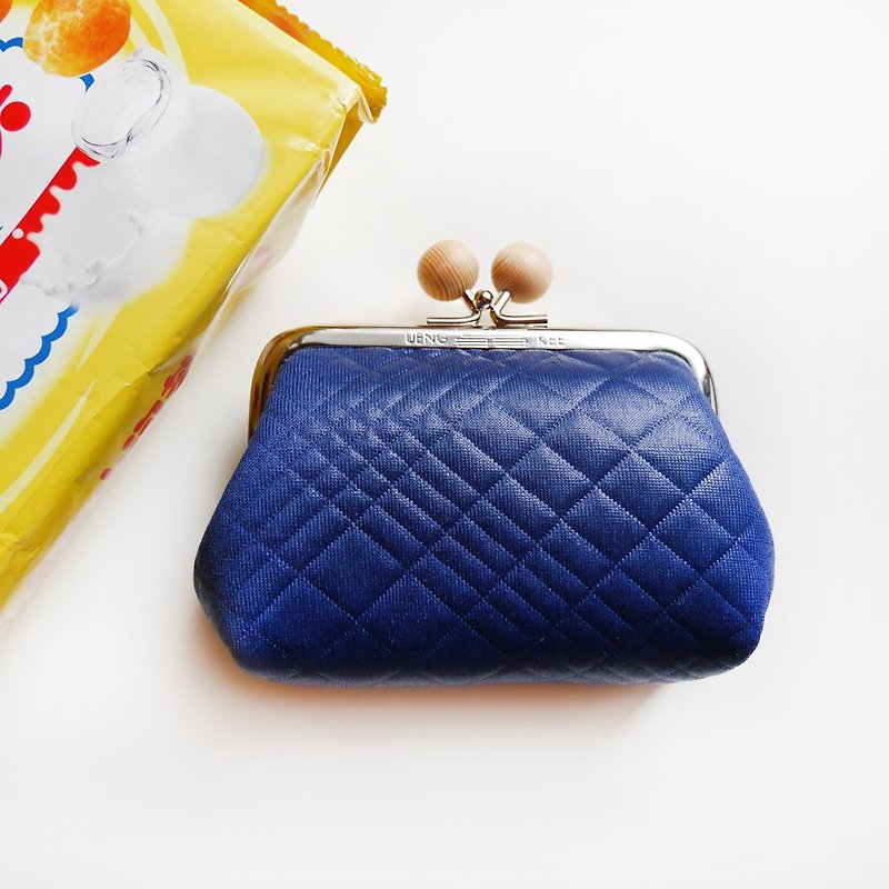 Milk, cream puffs big mouth purse / mouth gold package [Made in Taiwan] - Coin Purses - Other Metals Blue