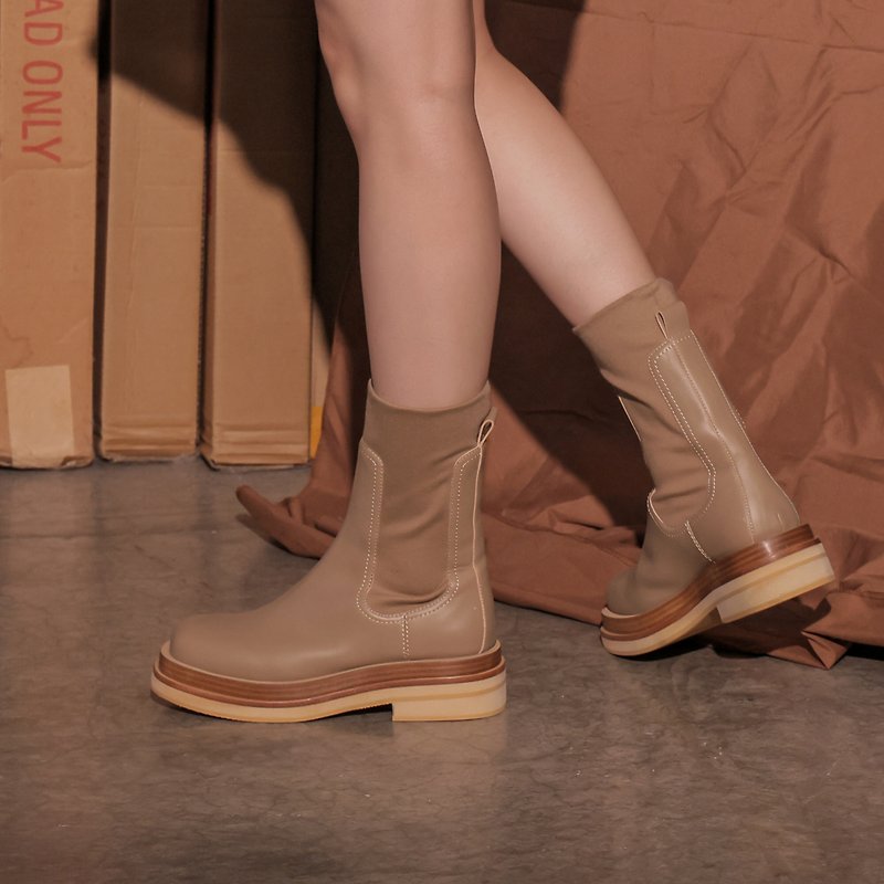 Socks-Chelsea platform boots- Khaki - รองเท้าบูทสั้นผู้หญิง - หนังแท้ สีกากี