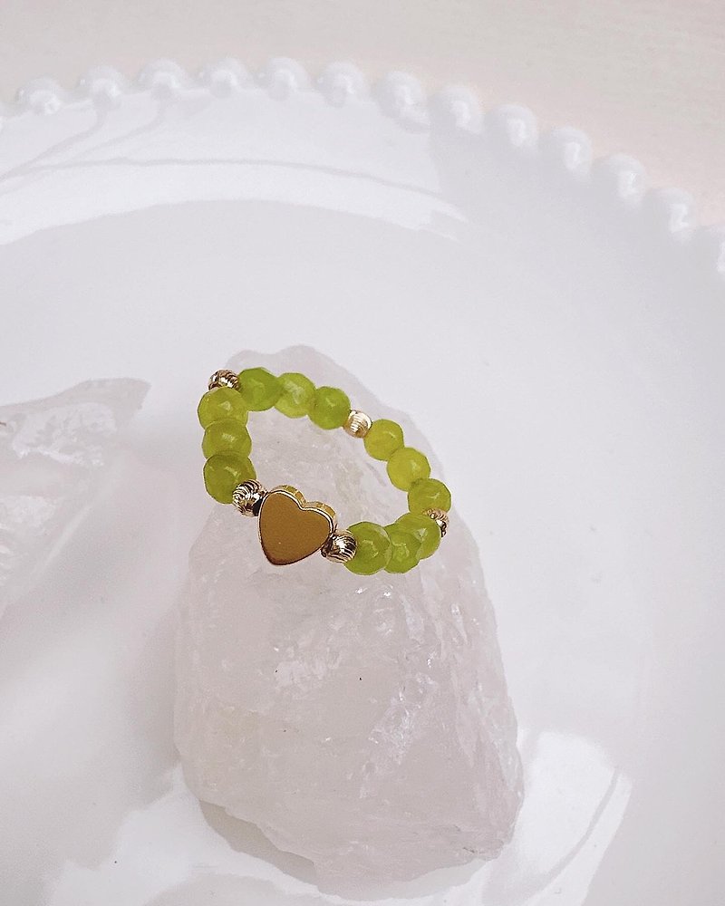C&W natural green Stone cute little love 14k elastic ring ring - General Rings - Jade Gold