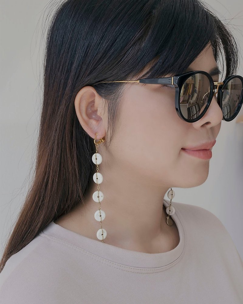 Krabi  earrings (clip-on / piercing) - Earrings & Clip-ons - Other Materials White