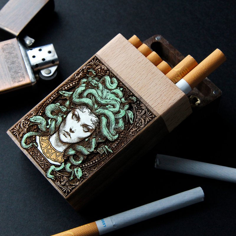 美杜莎-煙盒雷射雕刻+手繪 - 其他 - 木頭 咖啡色
