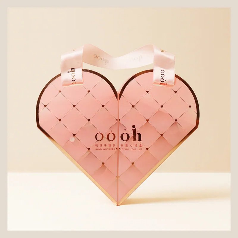 【新品上架】Oooh 護手噴乾洗手愛心禮盒 - 洗手乳/洗手用品 - 其他材質 多色
