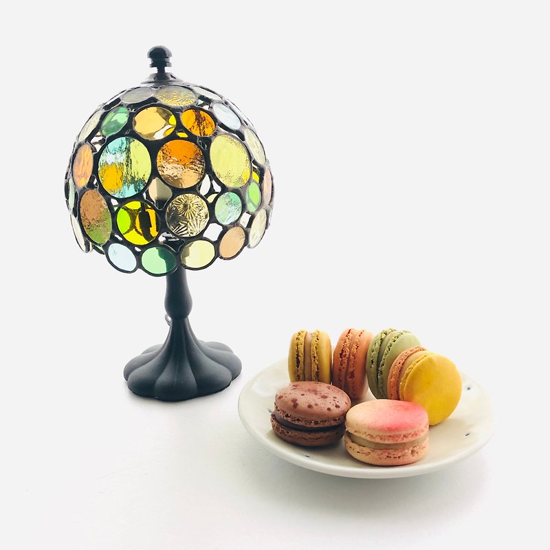 Stained glass lamp Macaron - โคมไฟ - แก้ว หลากหลายสี