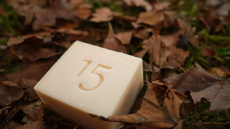 15皂-30入(無患子家事皂含有與茶樹同家族的綠花白千層精油) - 廚房清潔/洗潔精 - 其他材質 白色