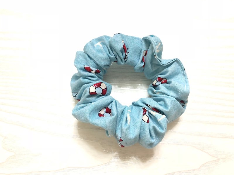 Summer ocean wind. Blue / large intestine circle hair bundle. Donut hair bundle. Hair ring - ที่คาดผม - ผ้าฝ้าย/ผ้าลินิน สีน้ำเงิน