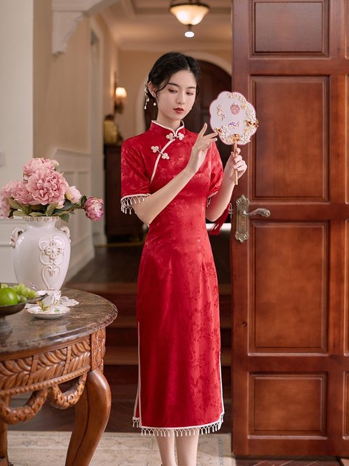 希少　【入手困難】チャイナジャケット　ラビットファー　シルク　高級感　個性派 チャイナ服 ファー付き花柄チャイナジャケット コート|チャイナ