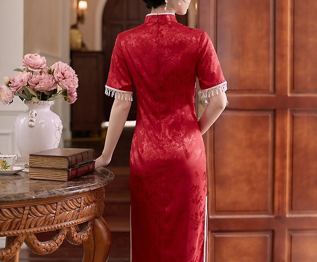赤いHongluanシミュレーションシルクサテンフリンジチャイナドレス