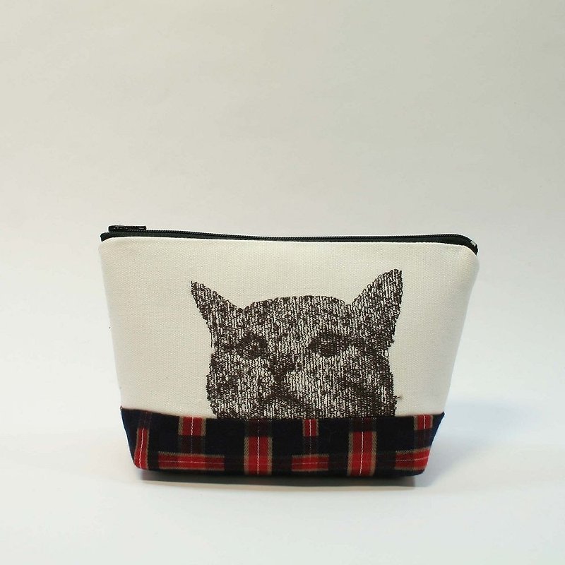 Embroidery Cosmetic 15- cat - กระเป๋าเครื่องสำอาง - ผ้าฝ้าย/ผ้าลินิน สีแดง